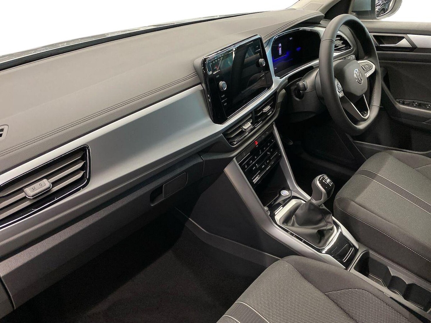 Used Volkswagen T-Roc 2025 for sale - 77916122: Photo 7