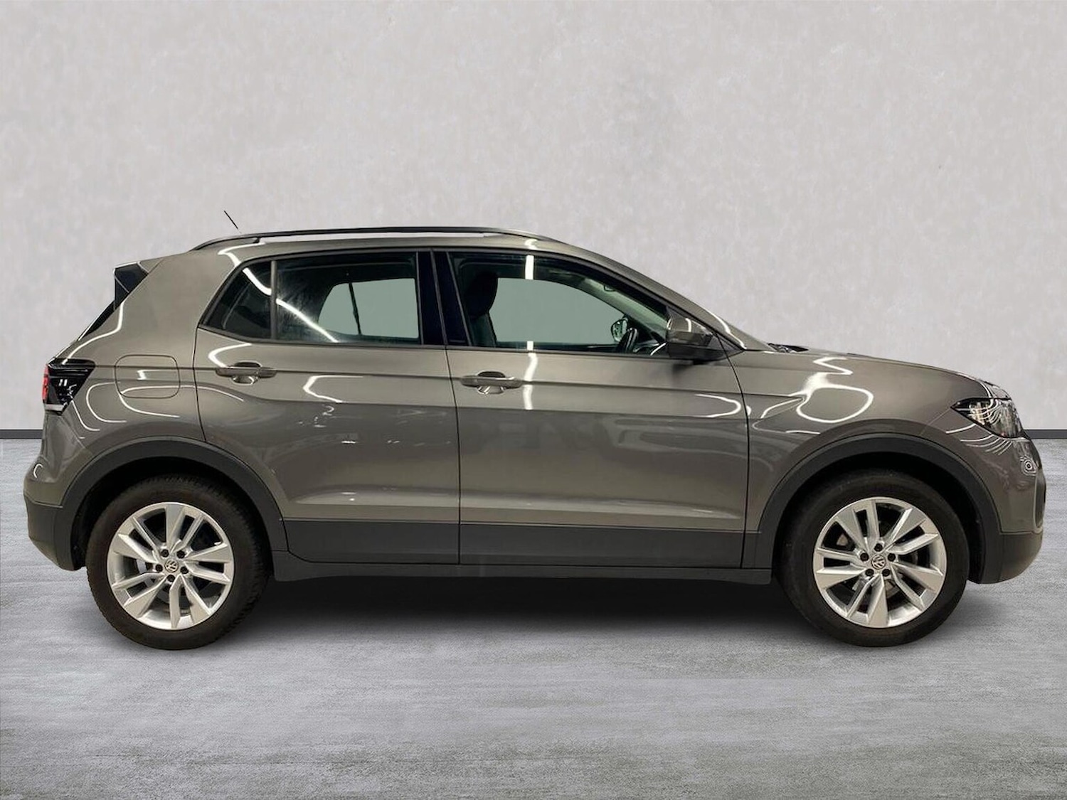 Used Volkswagen T-Cross 2020 for sale - 76547683: Photo 3