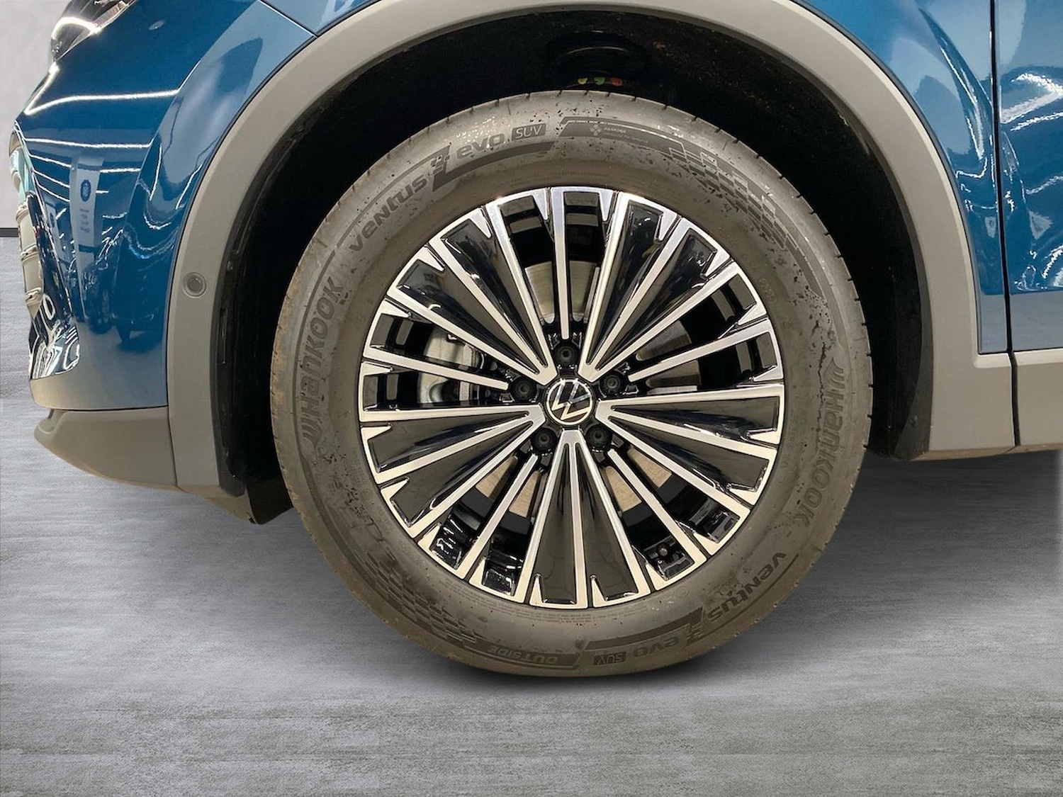 Used Volkswagen Tiguan 2025 for sale - 76651262: Photo 6