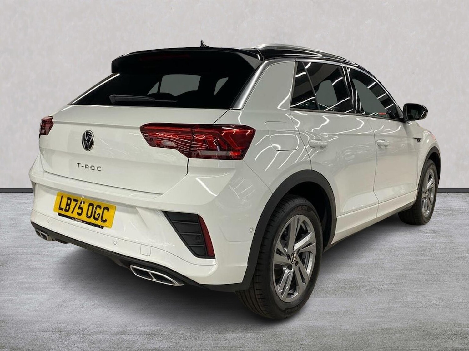 Used Volkswagen T-Roc 2025 for sale - 76536662: Photo 18