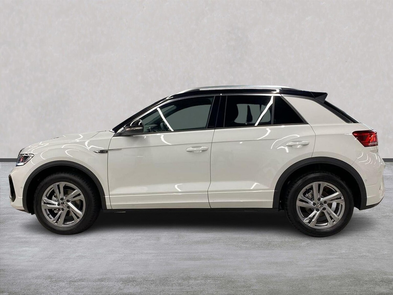 Used Volkswagen T-Roc 2025 for sale - 76536662: Photo 19