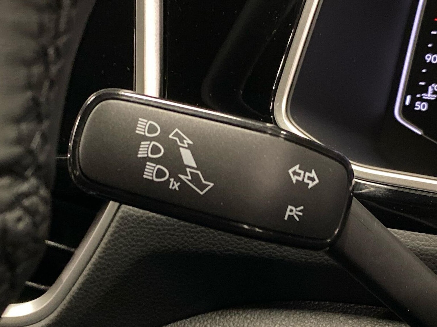 Used Volkswagen T-Roc 2025 for sale - 76536662: Photo 28