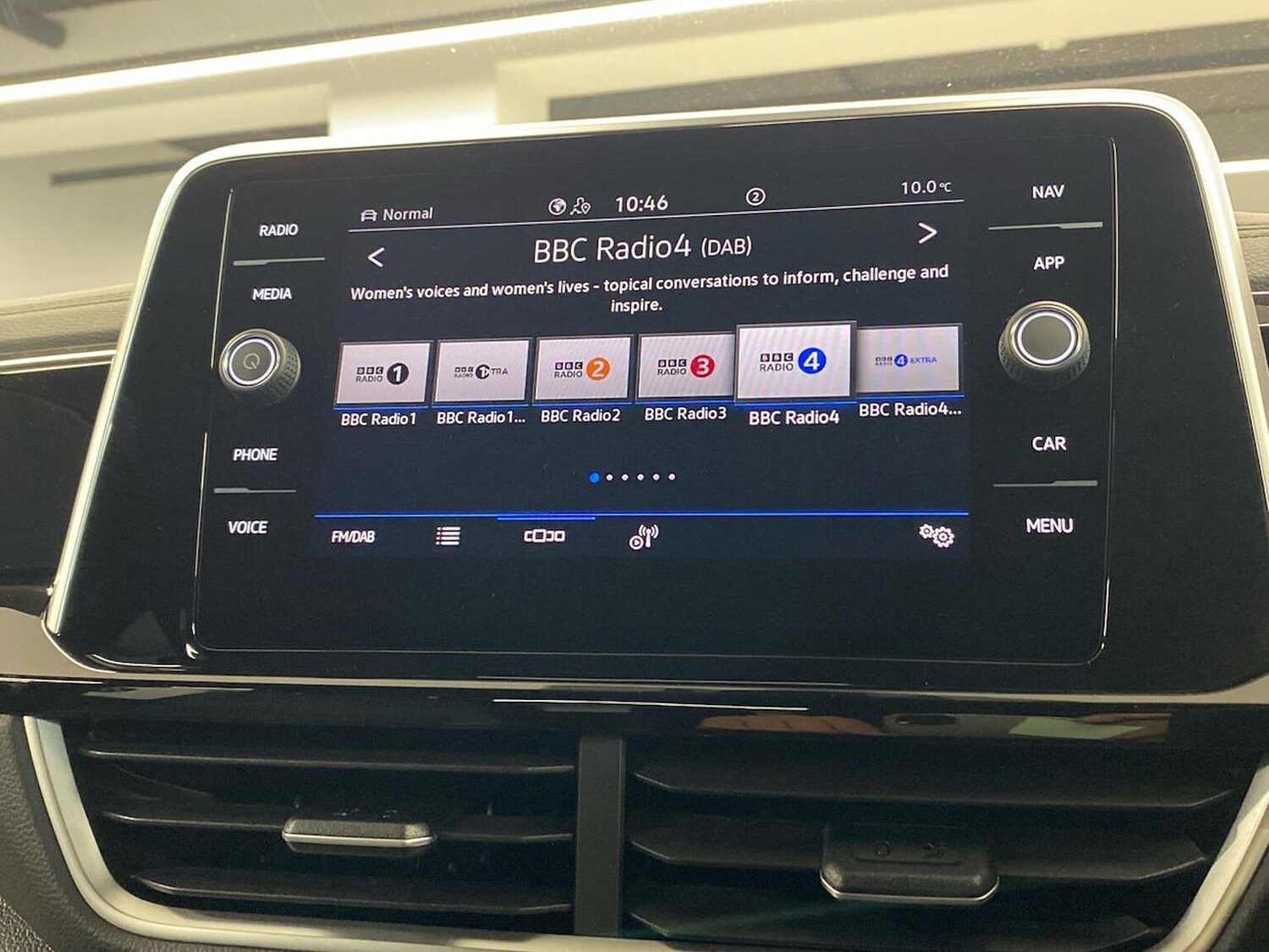 Used Volkswagen T-Roc 2026 for sale - 78194757: Photo 11