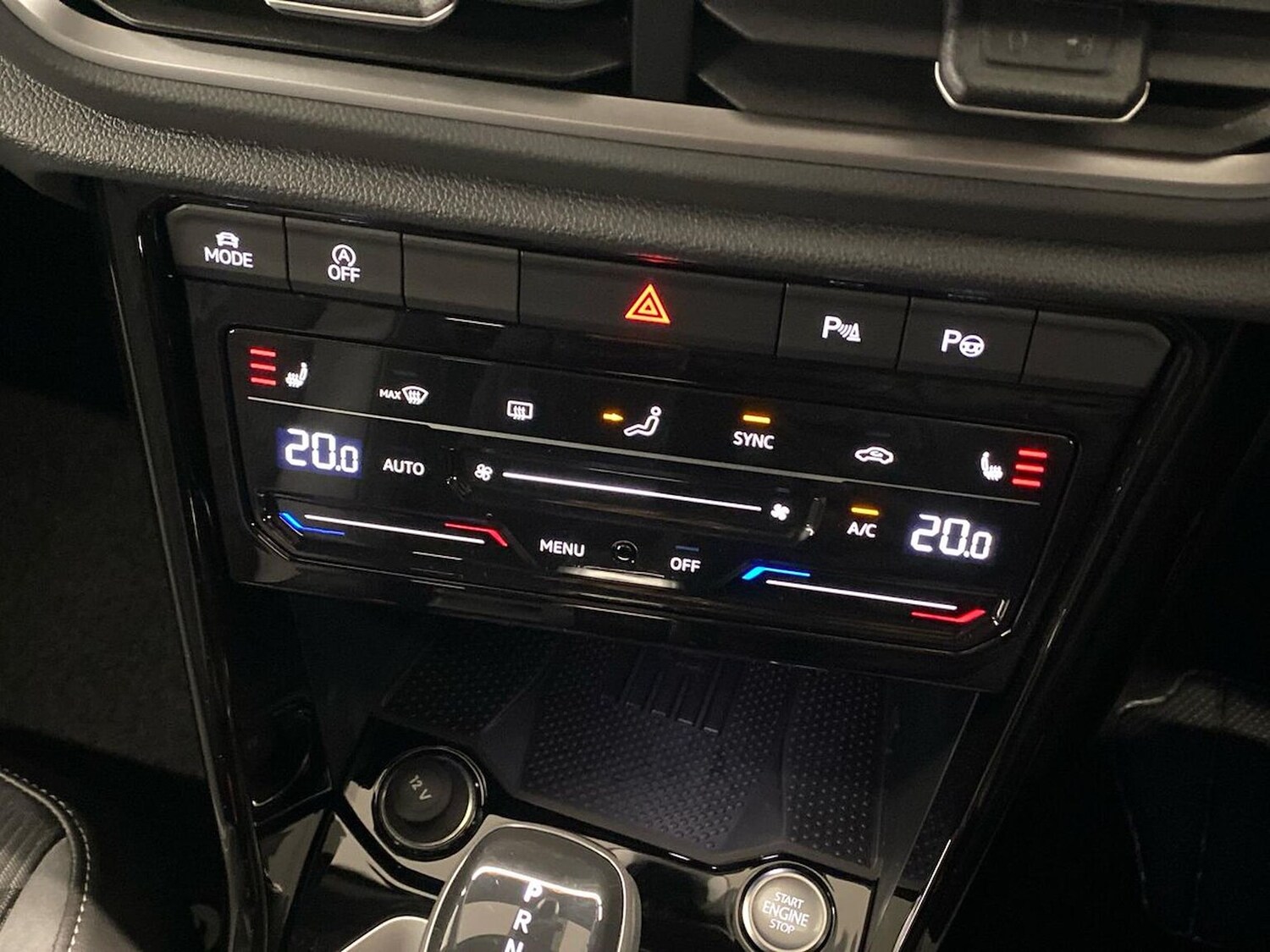 Used Volkswagen T-Roc 2026 for sale - 78194757: Photo 12