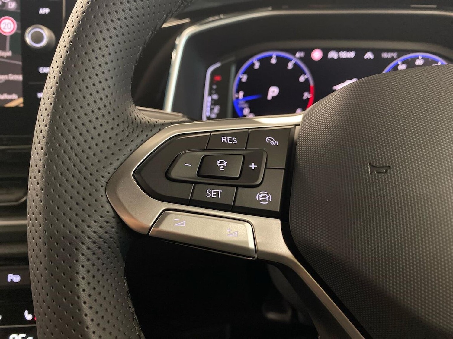 Used Volkswagen T-Roc 2026 for sale - 78194757: Photo 27