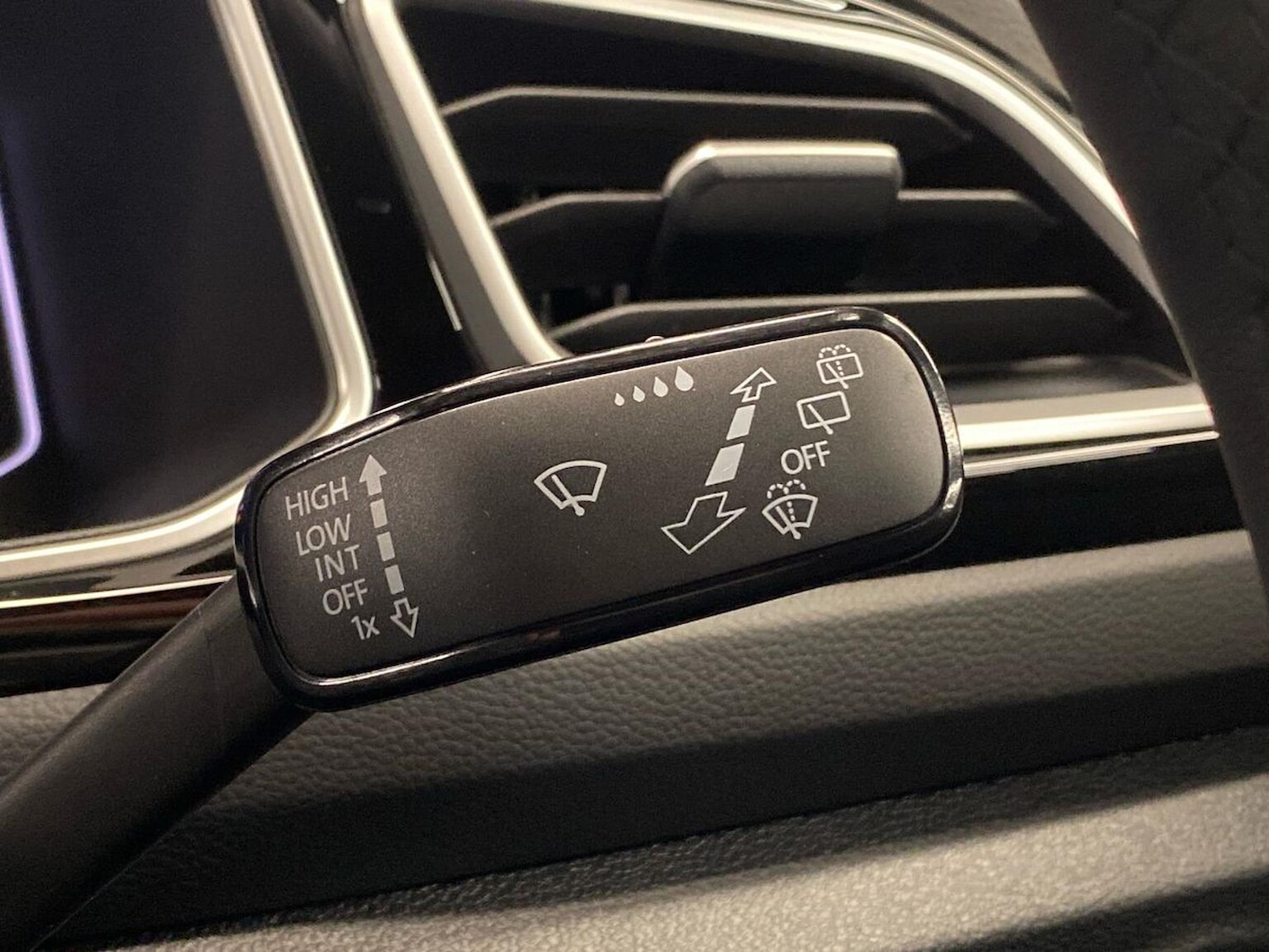 Used Volkswagen T-Roc 2026 for sale - 78194757: Photo 28