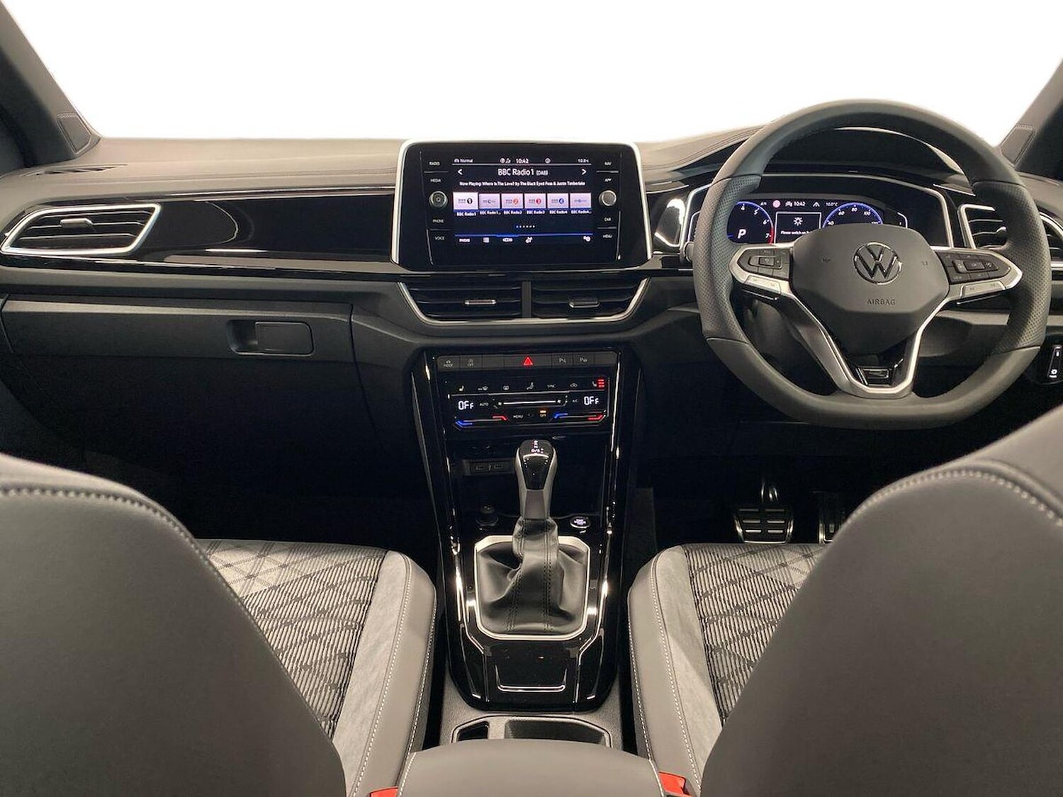 Used Volkswagen T-Roc 2026 for sale - 78194757: Photo 8