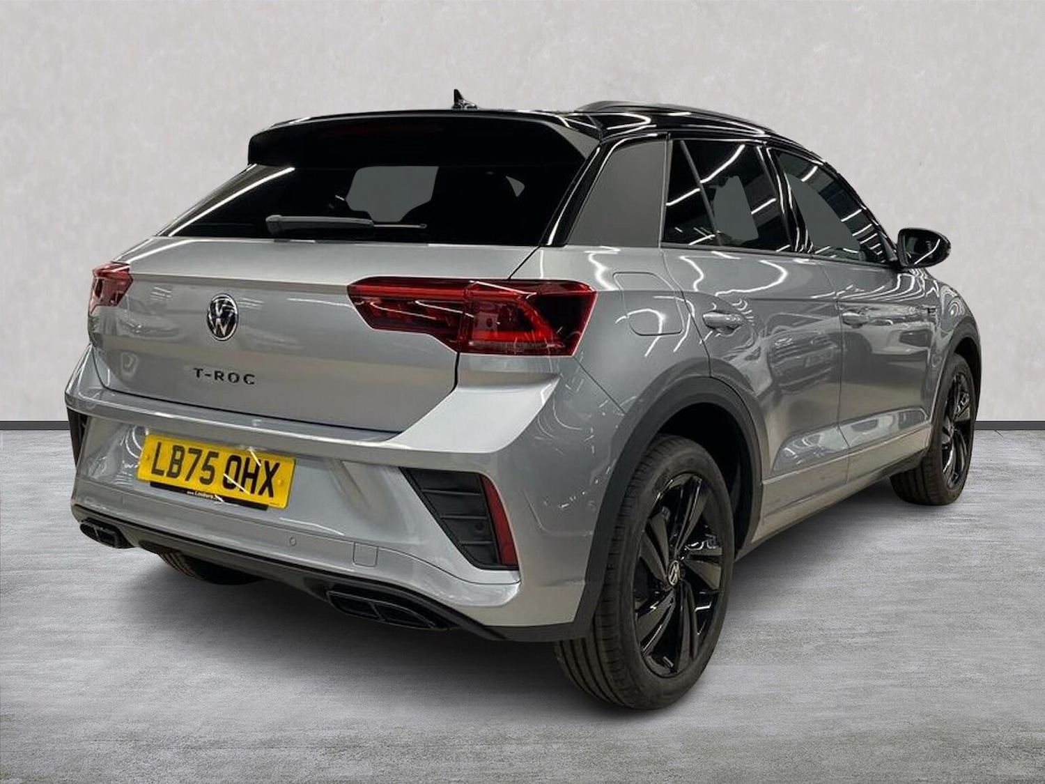 Used Volkswagen T-Roc 2025 for sale - 77639328: Photo 18