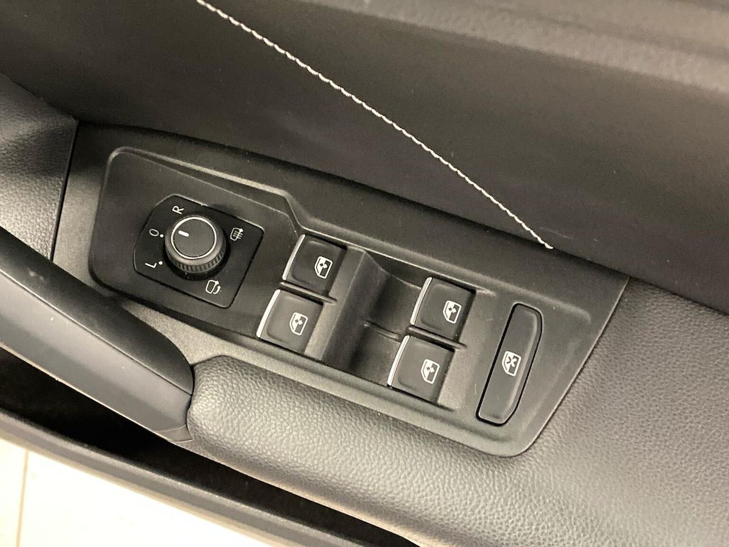 Used Volkswagen Tiguan 2023 for sale - 76735617: Photo 21