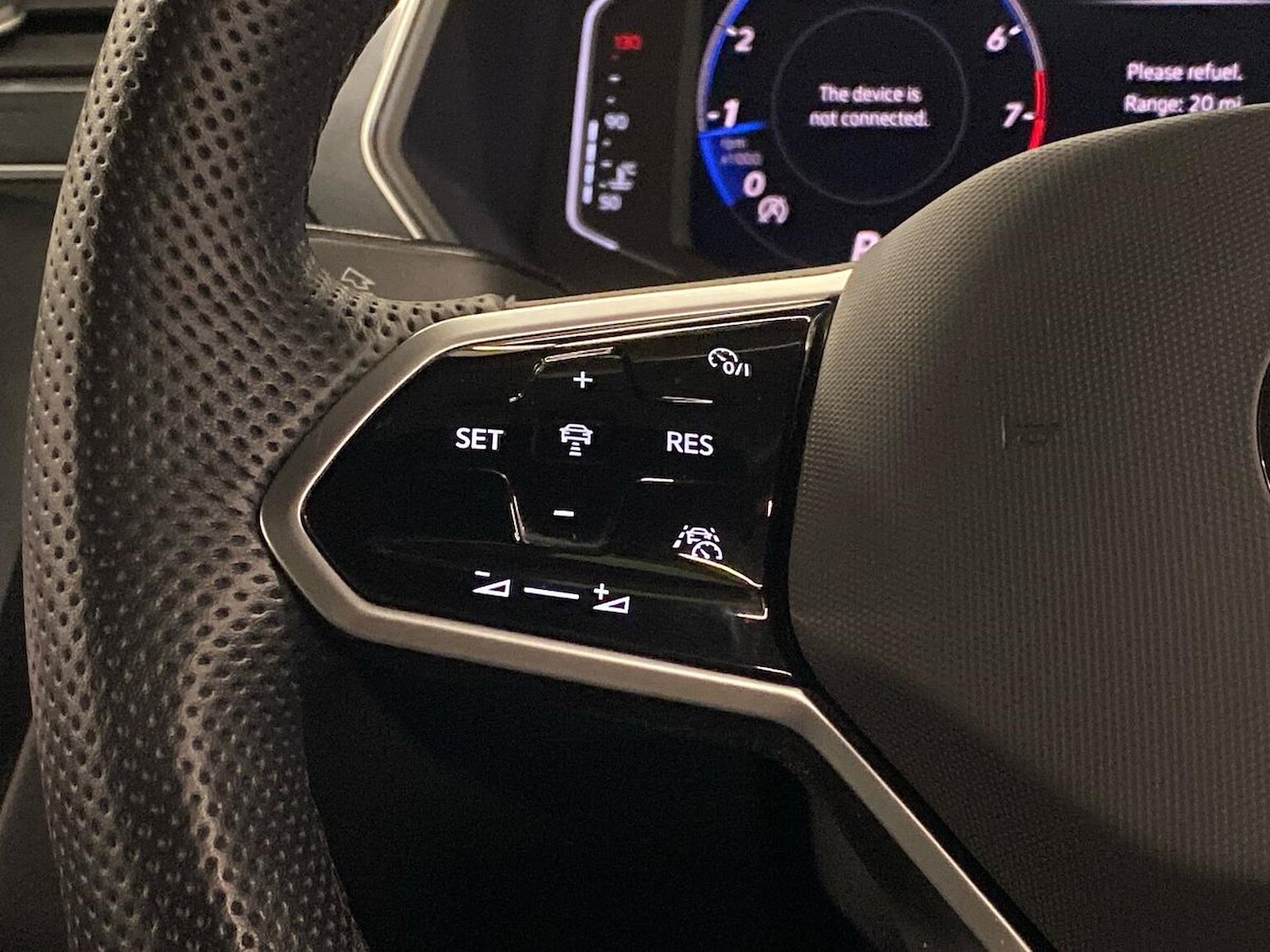 Used Volkswagen Tiguan 2023 for sale - 76735617: Photo 26