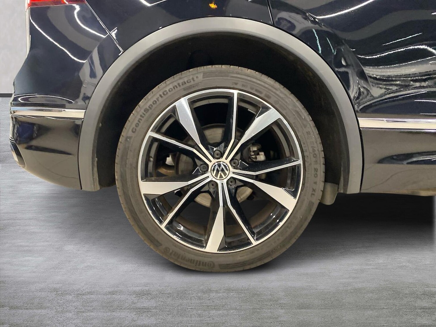 Used Volkswagen Tiguan 2023 for sale - 76735617: Photo 6