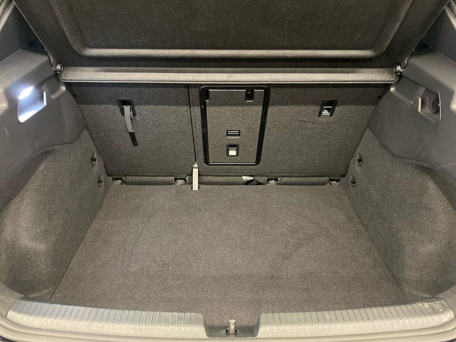 Used Volkswagen ID.3 2024 for sale - 77542519: Photo 17