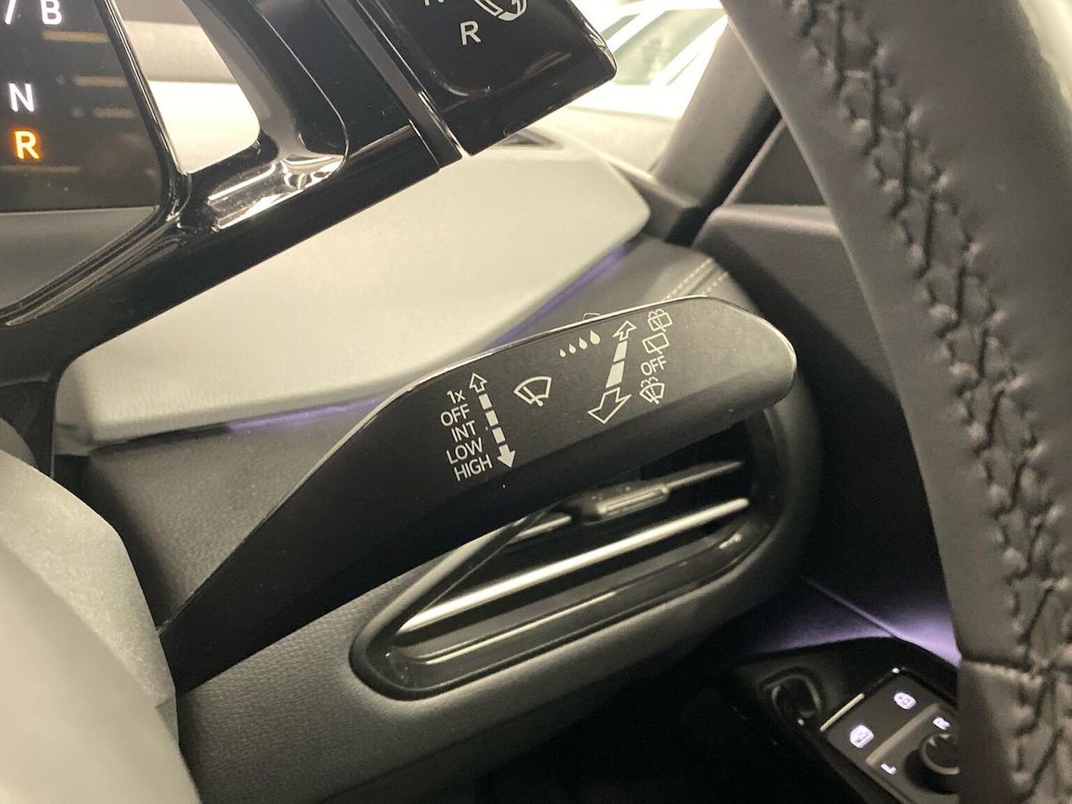 Used Volkswagen ID.3 2024 for sale - 77542519: Photo 27