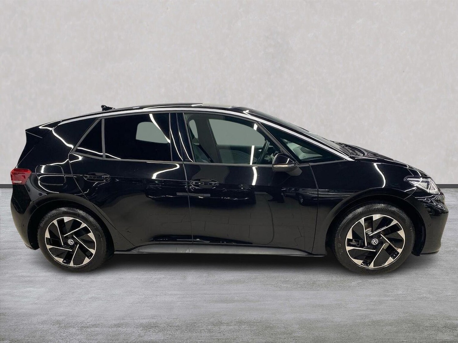 Used Volkswagen ID.3 2024 for sale - 77542519: Photo 3