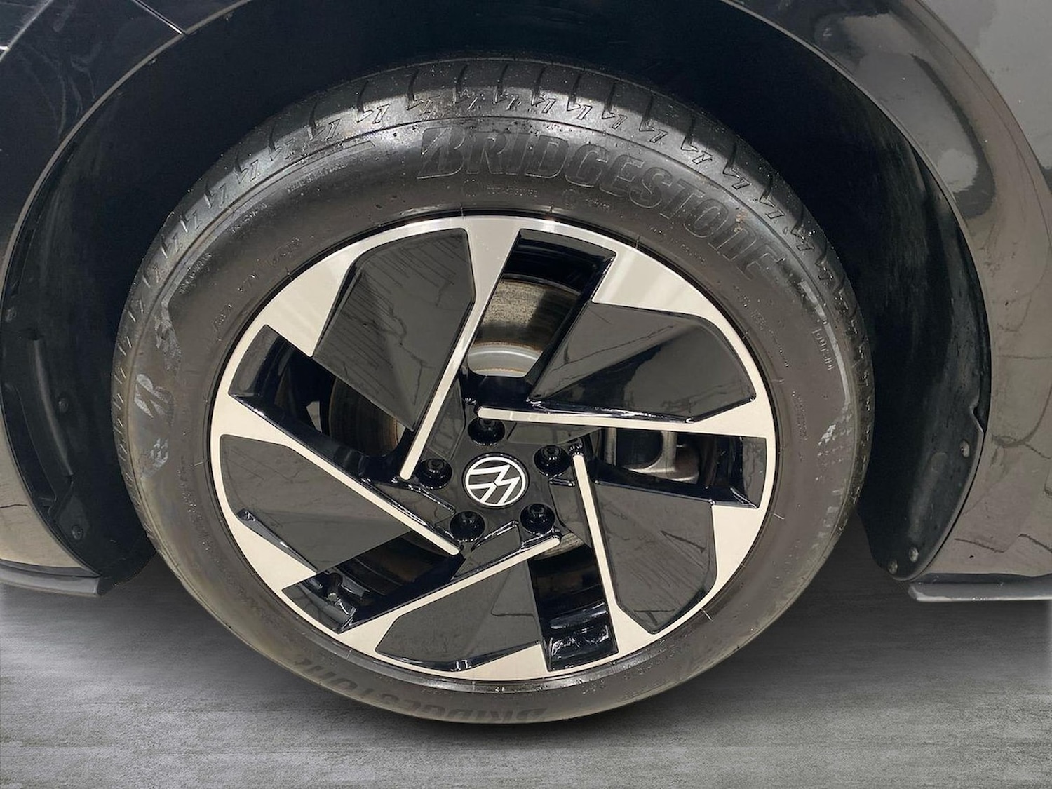 Used Volkswagen ID.3 2024 for sale - 77542519: Photo 6