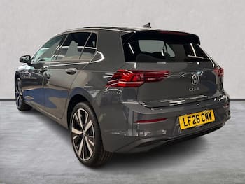 Used Volkswagen Golf 2026 for sale - 79705711: Photo