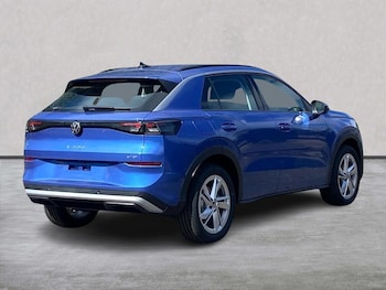 Used Volkswagen T-Roc 2026 for sale - 78766061: Photo