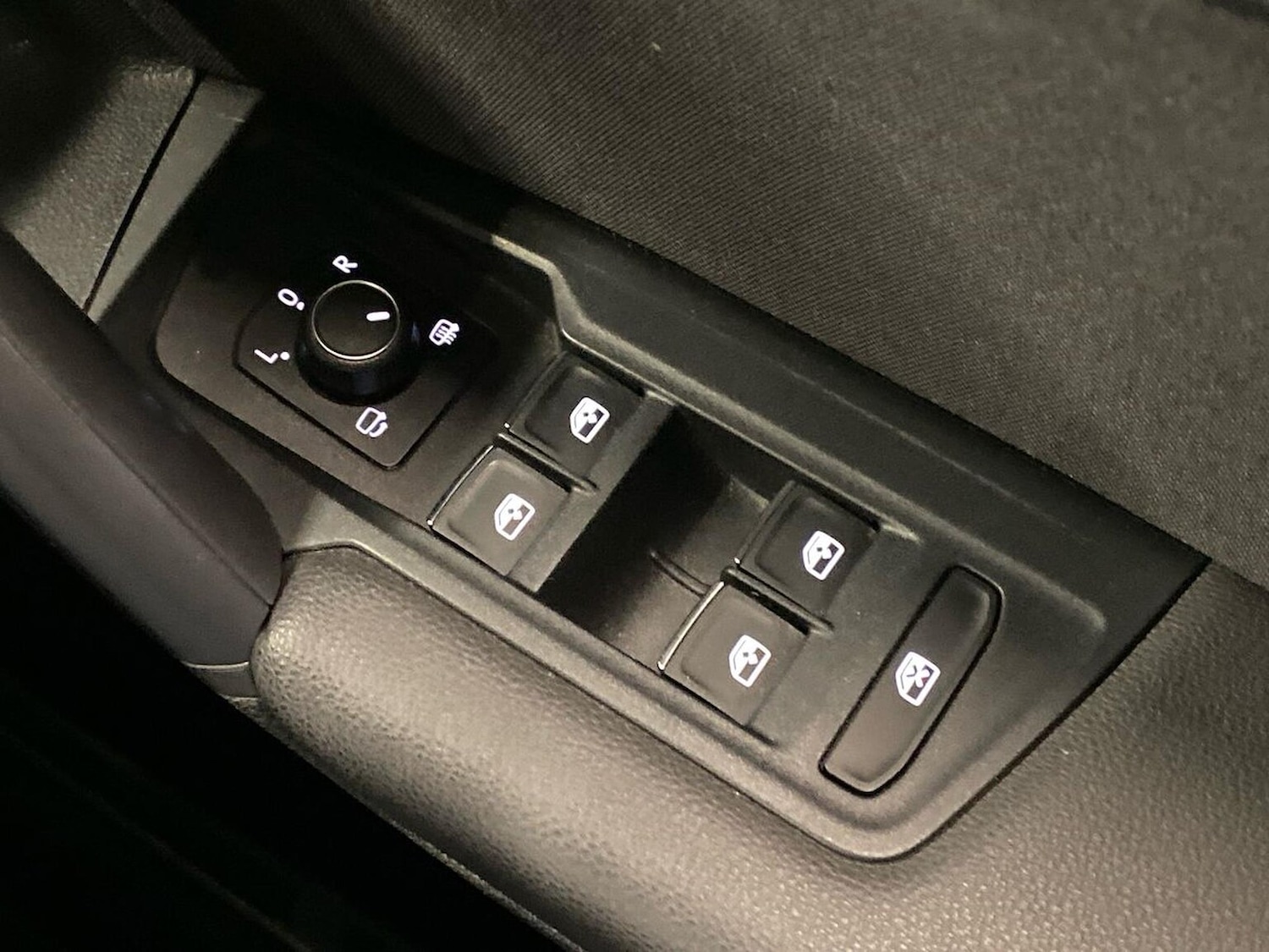 Used Volkswagen Tiguan 2021 for sale - 77906722: Photo 23