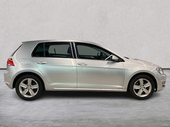 Used Volkswagen Golf 2016 for sale - 75616090: Photo