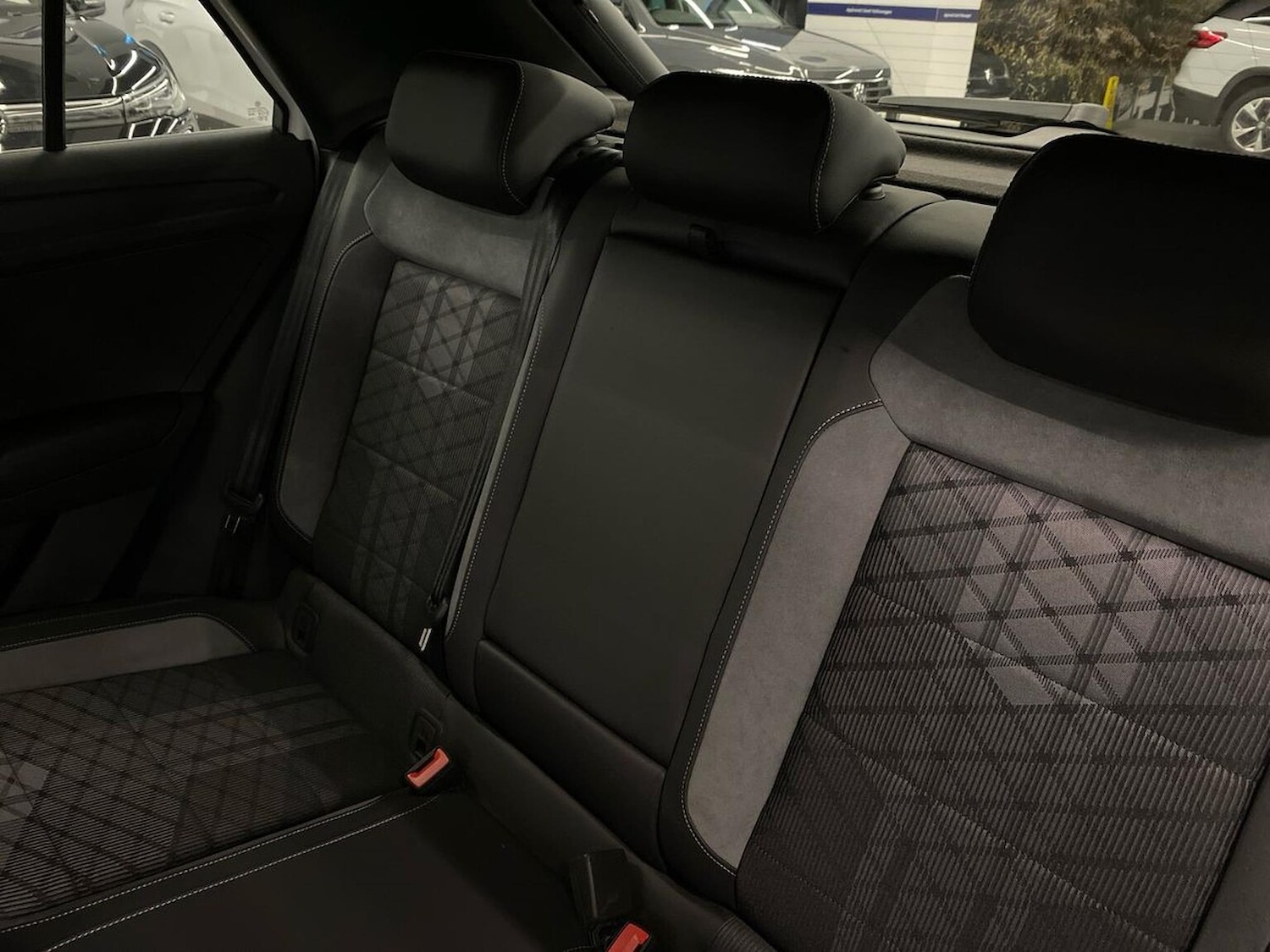 Used Volkswagen T-Roc 2025 for sale - 76526131: Photo 16