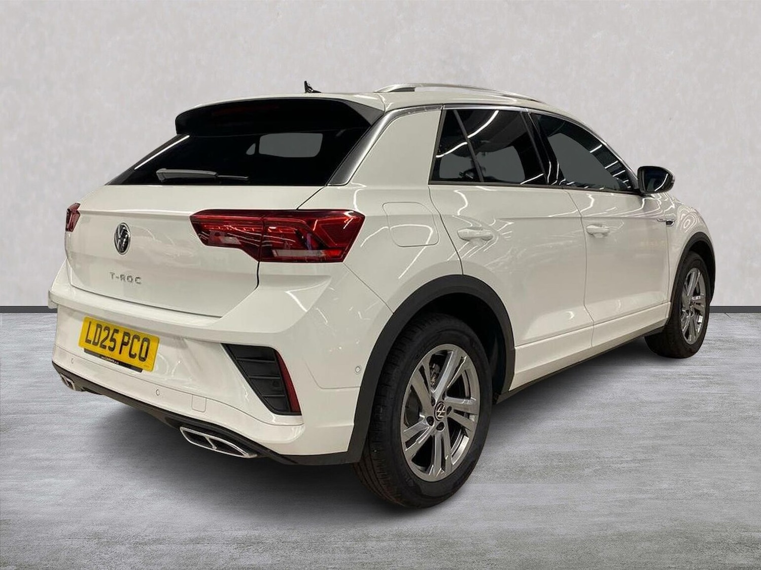 Used Volkswagen T-Roc 2025 for sale - 76526131: Photo 18