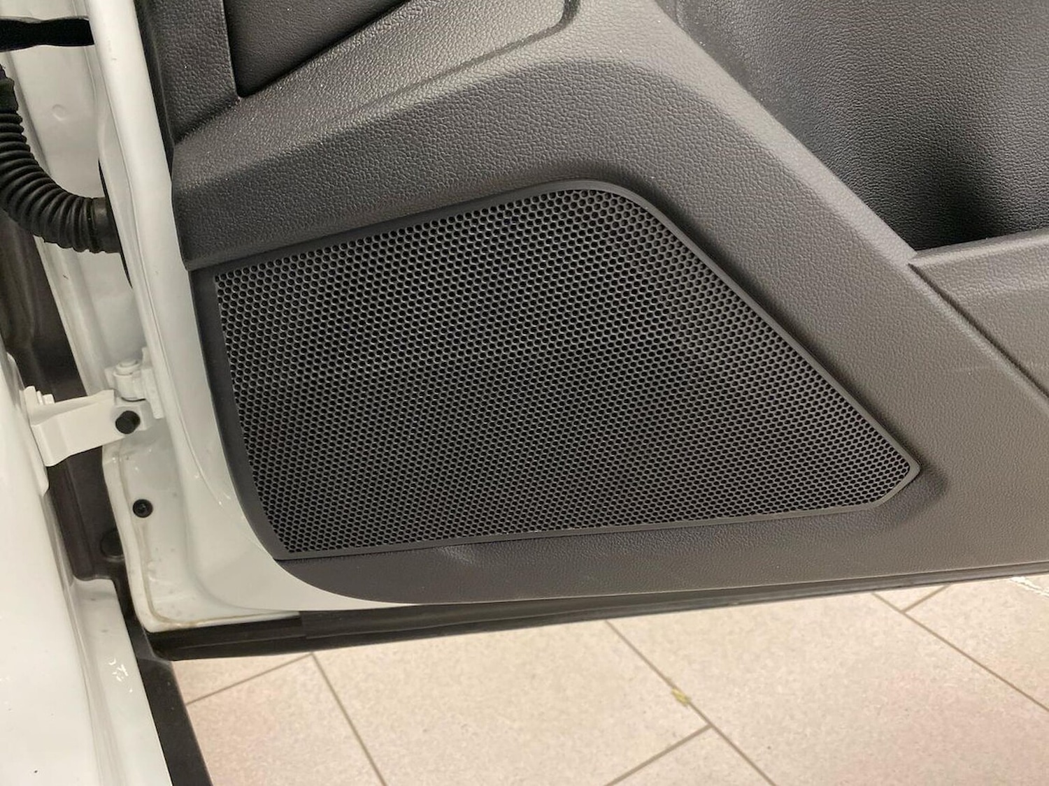 Used Volkswagen T-Roc 2025 for sale - 76526131: Photo 29