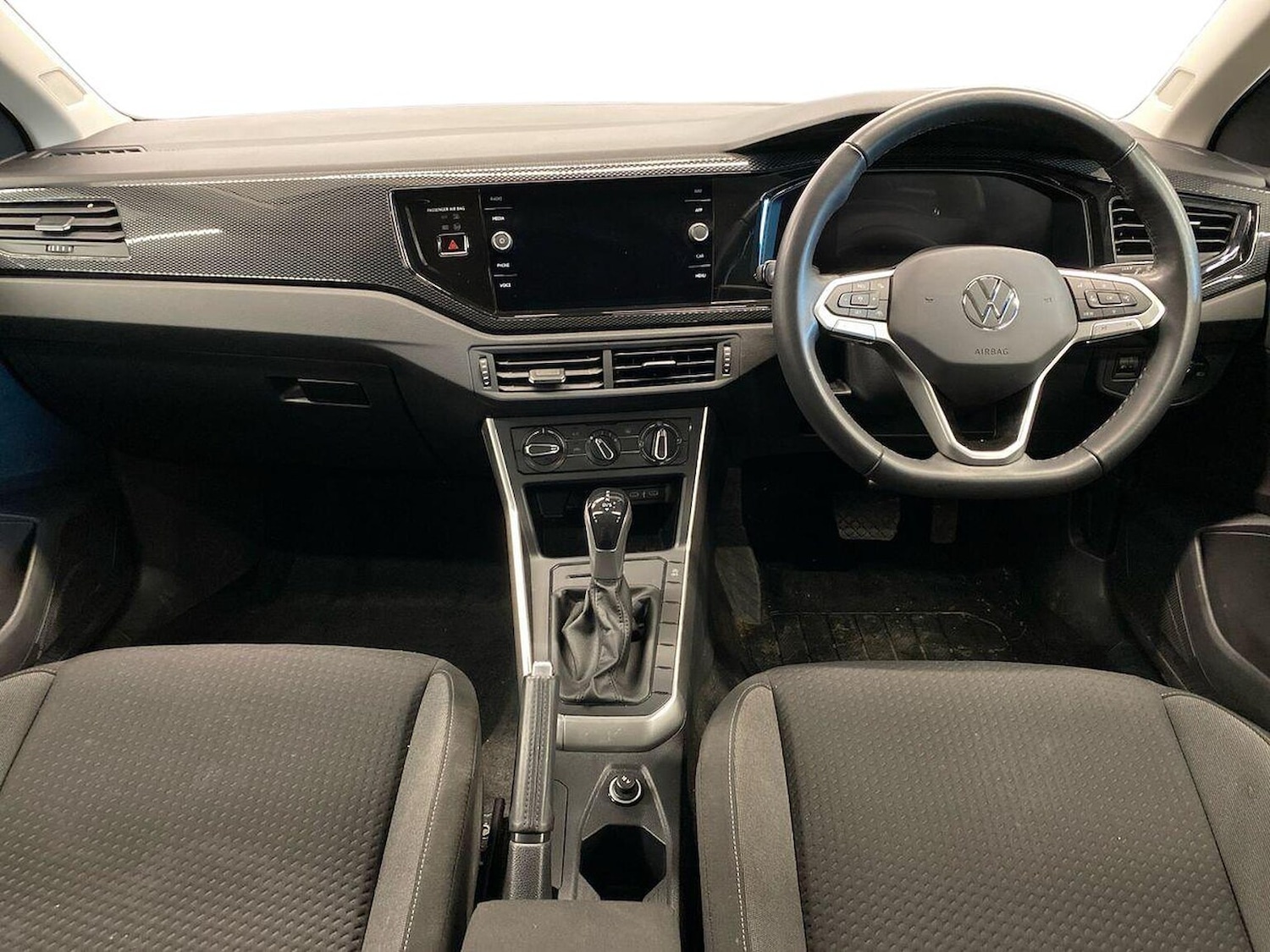 Used Volkswagen Polo 2024 for sale - 77775163: Photo 8