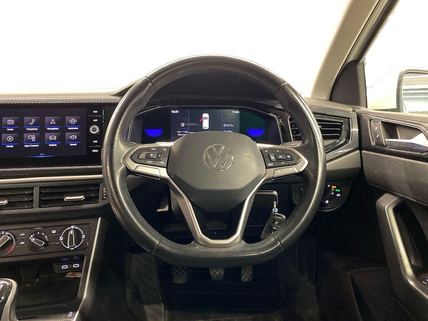 Used Volkswagen Polo 2022 for sale - 76770090: Photo 9