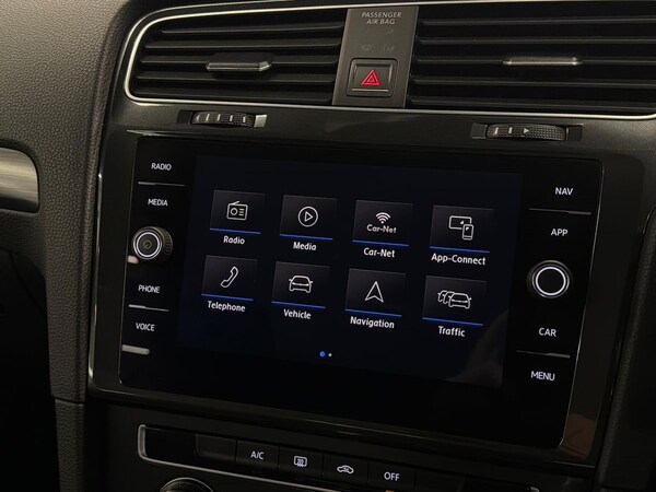 Used Volkswagen Golf 2018 for sale - 76331063: Photo 25