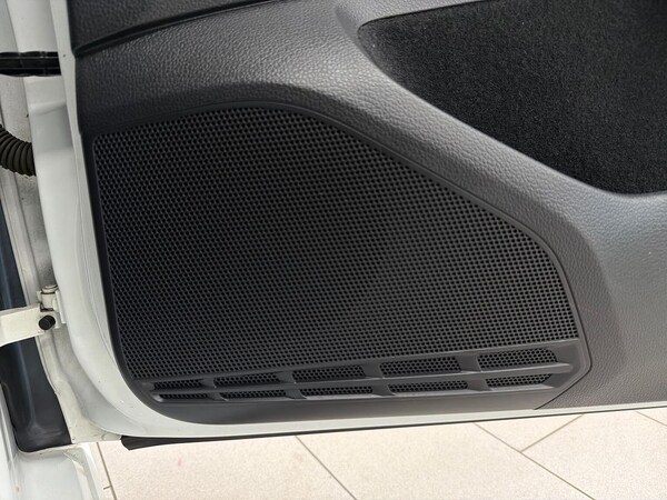 Used Volkswagen Golf 2018 for sale - 76331063: Photo 30