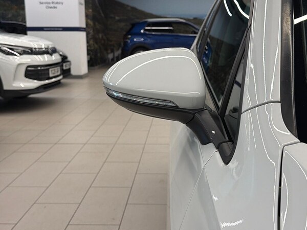 Used Volkswagen Golf 2018 for sale - 76331063: Photo 34