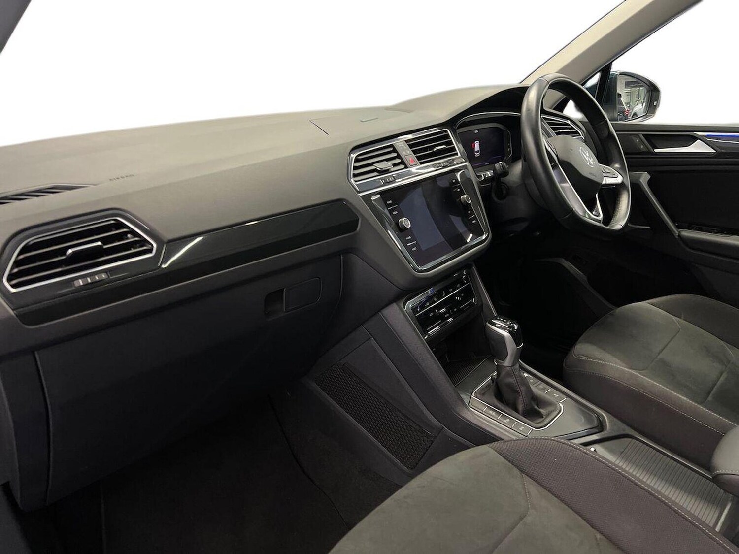 Used Volkswagen Tiguan 2023 for sale - 78194941: Photo 7