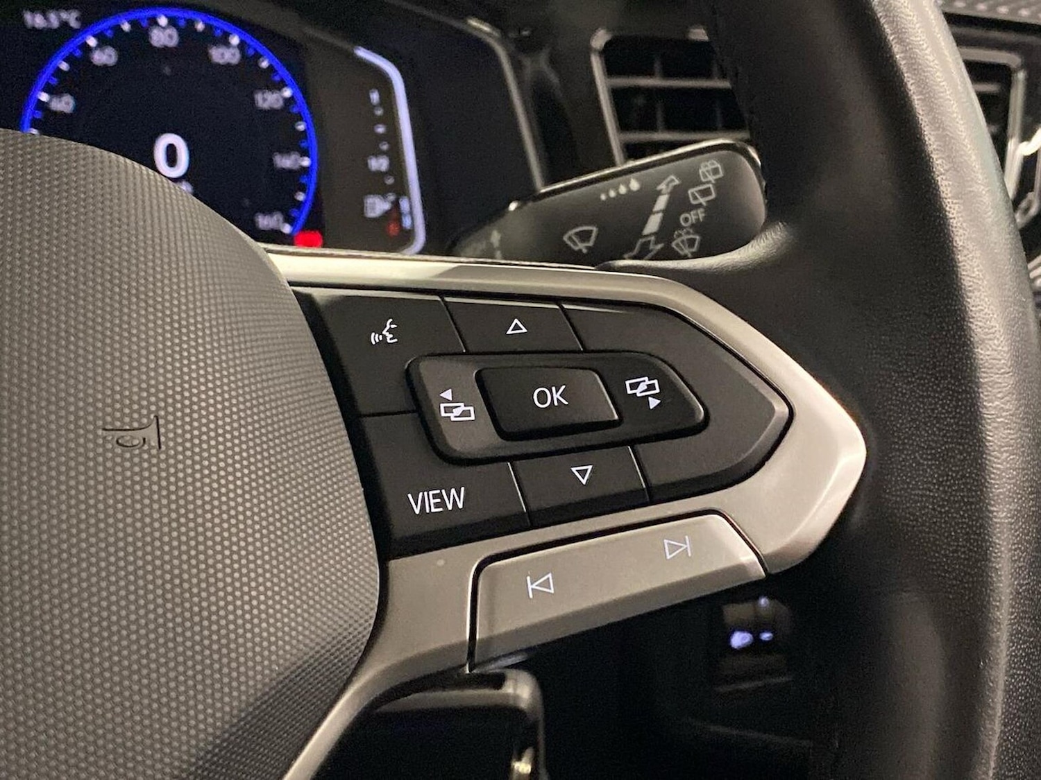 Used Volkswagen Polo 2022 for sale - 76543005: Photo 23