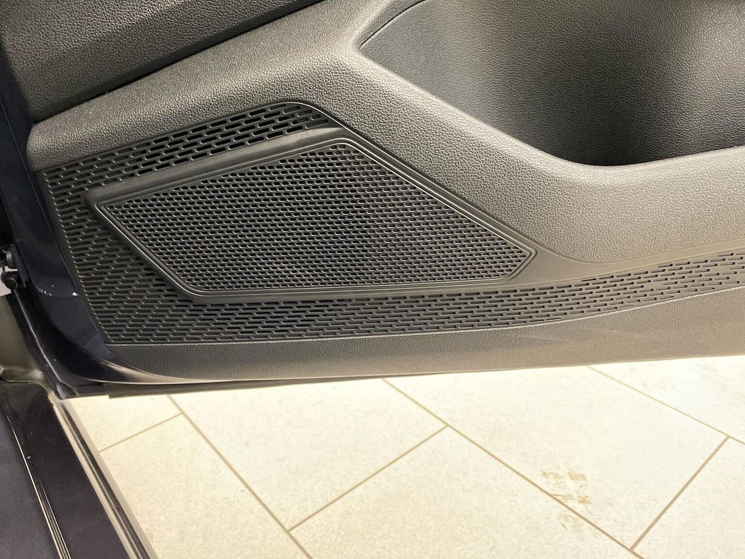 Used Volkswagen Polo 2022 for sale - 76543005: Photo 27