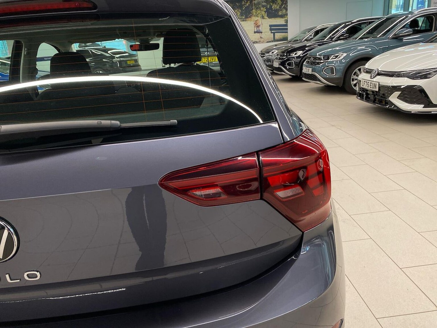 Used Volkswagen Polo 2022 for sale - 76543005: Photo 30