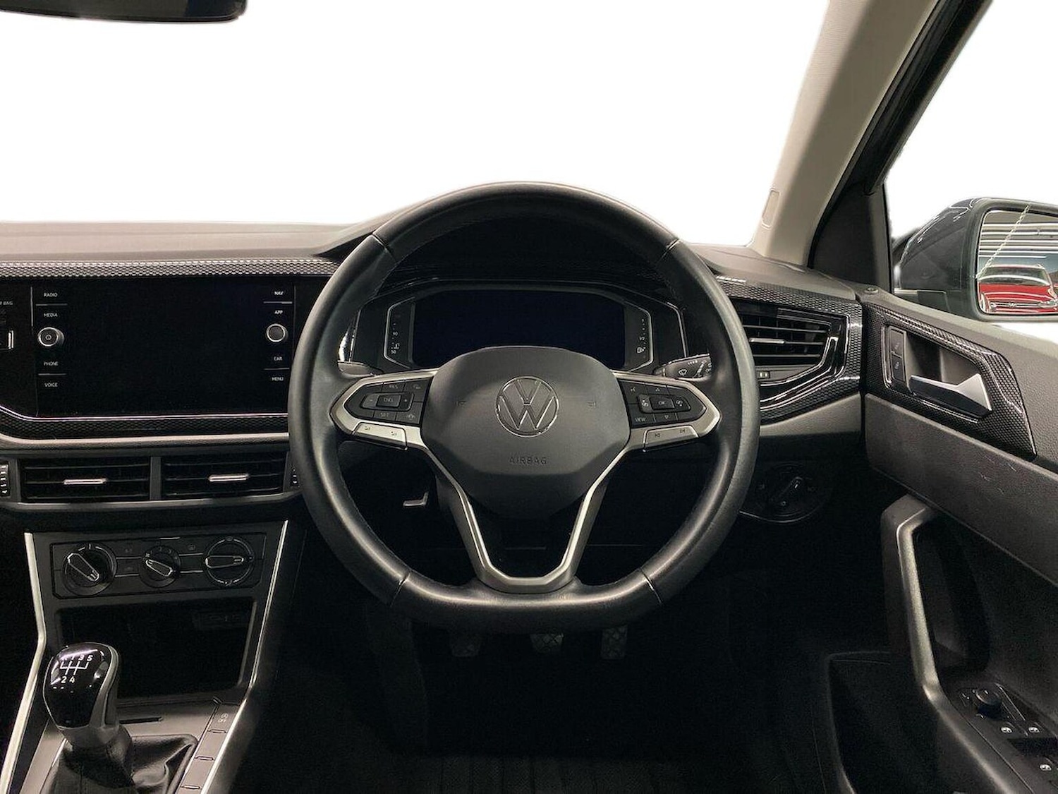 Used Volkswagen Polo 2022 for sale - 76543005: Photo 9