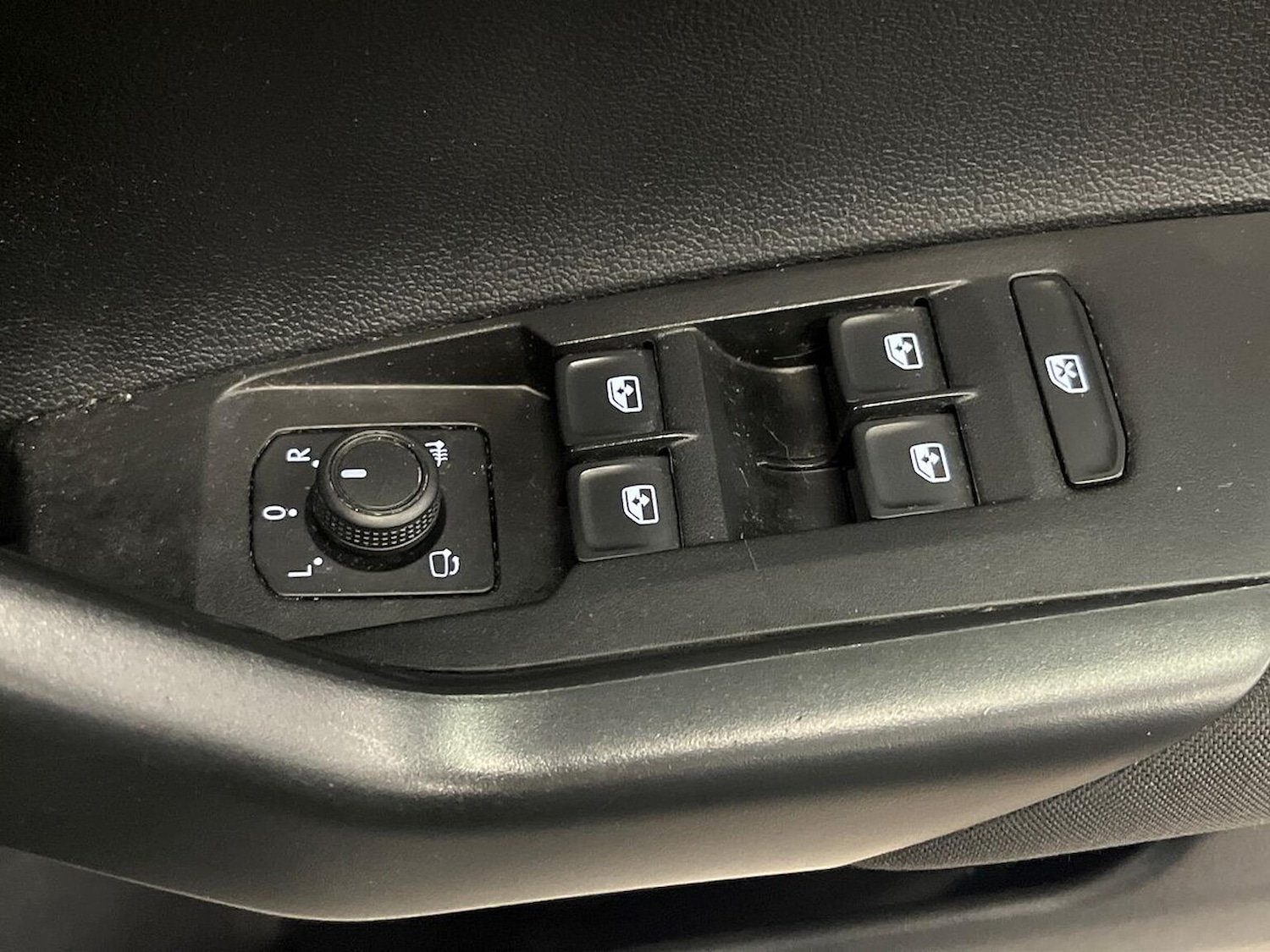 Used Volkswagen Polo 2021 for sale - 76477323: Photo 21