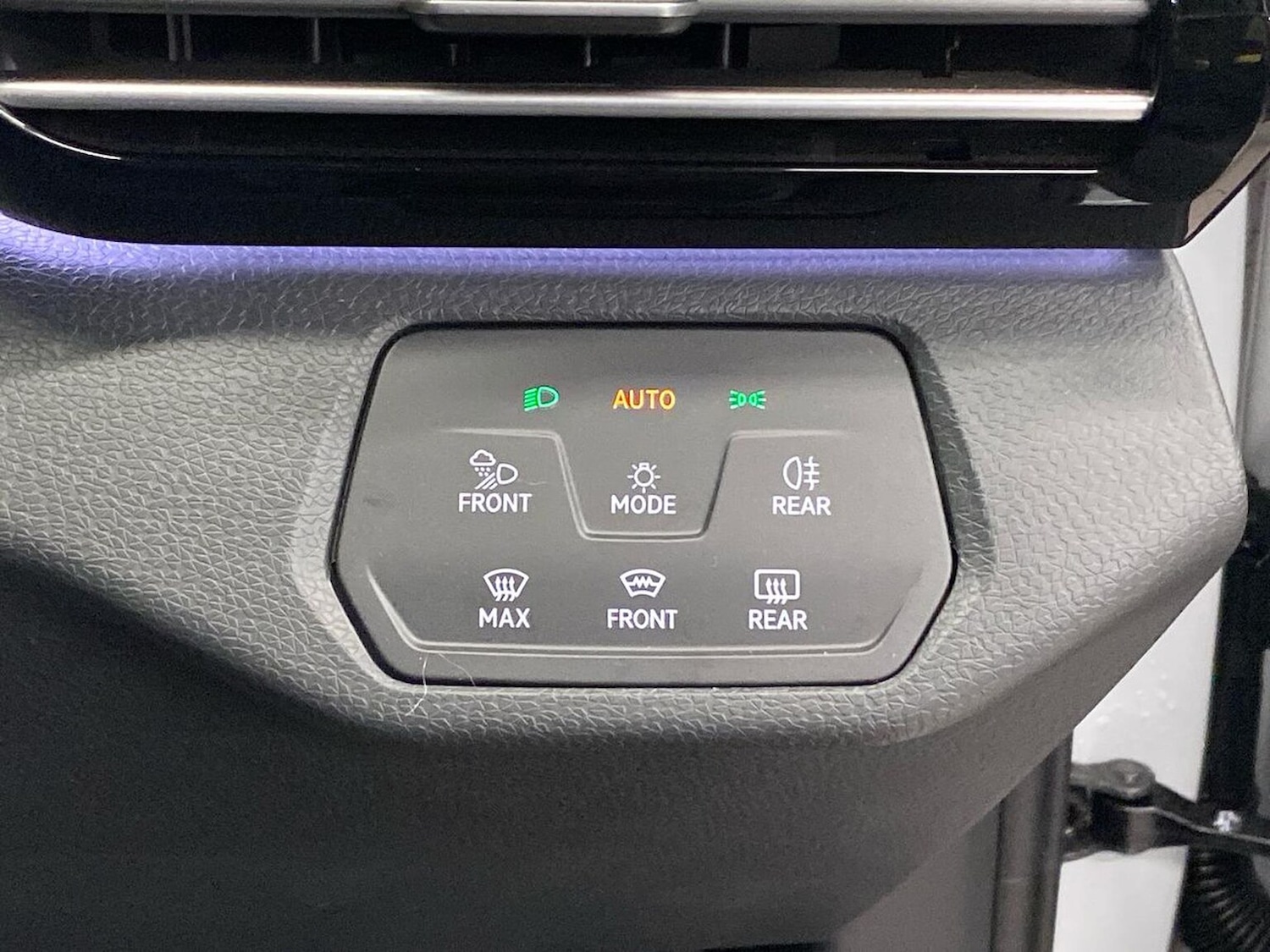 Used Volkswagen ID.4 2025 for sale - 76555444: Photo 24