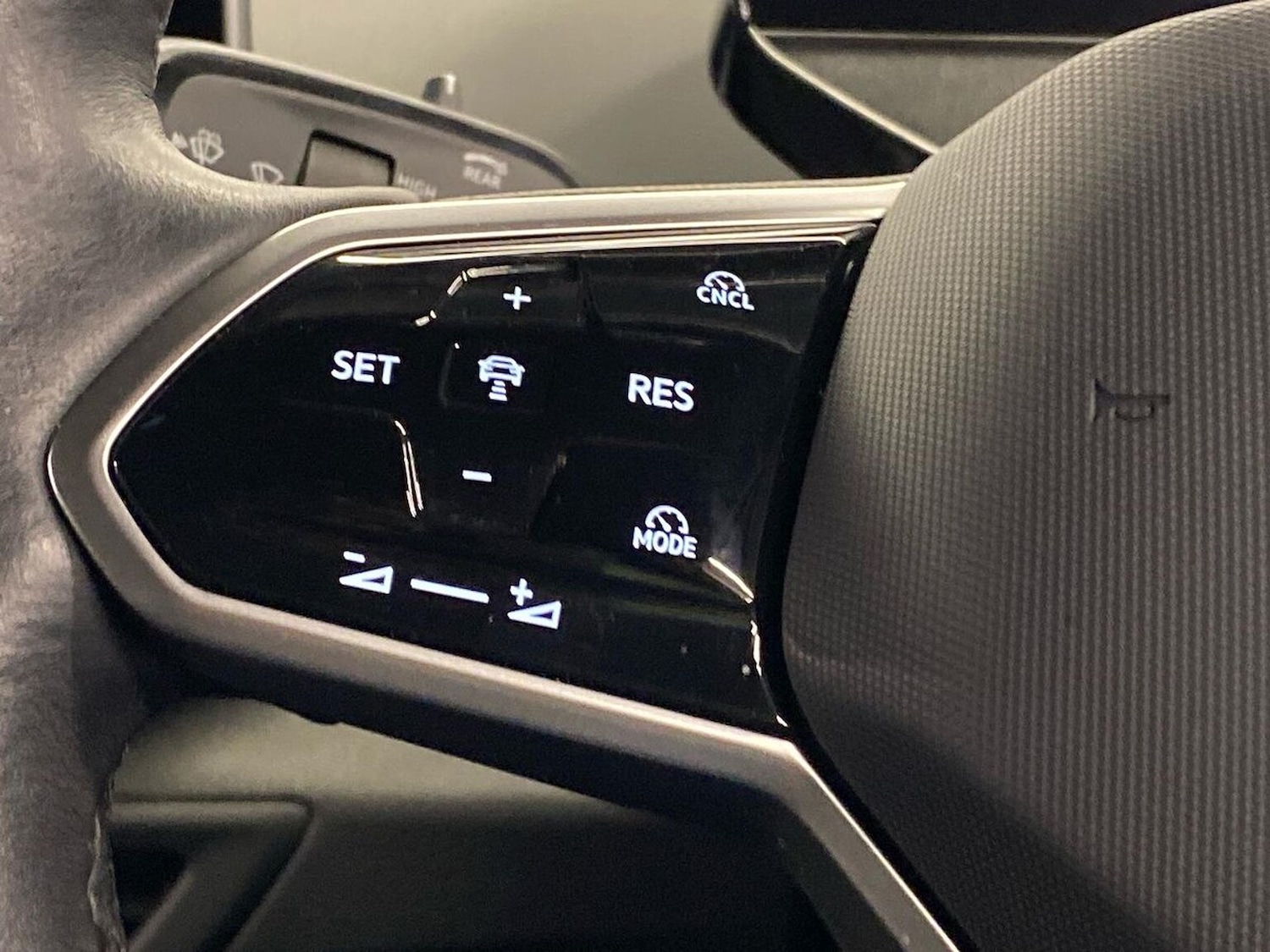 Used Volkswagen ID.4 2025 for sale - 76555444: Photo 26