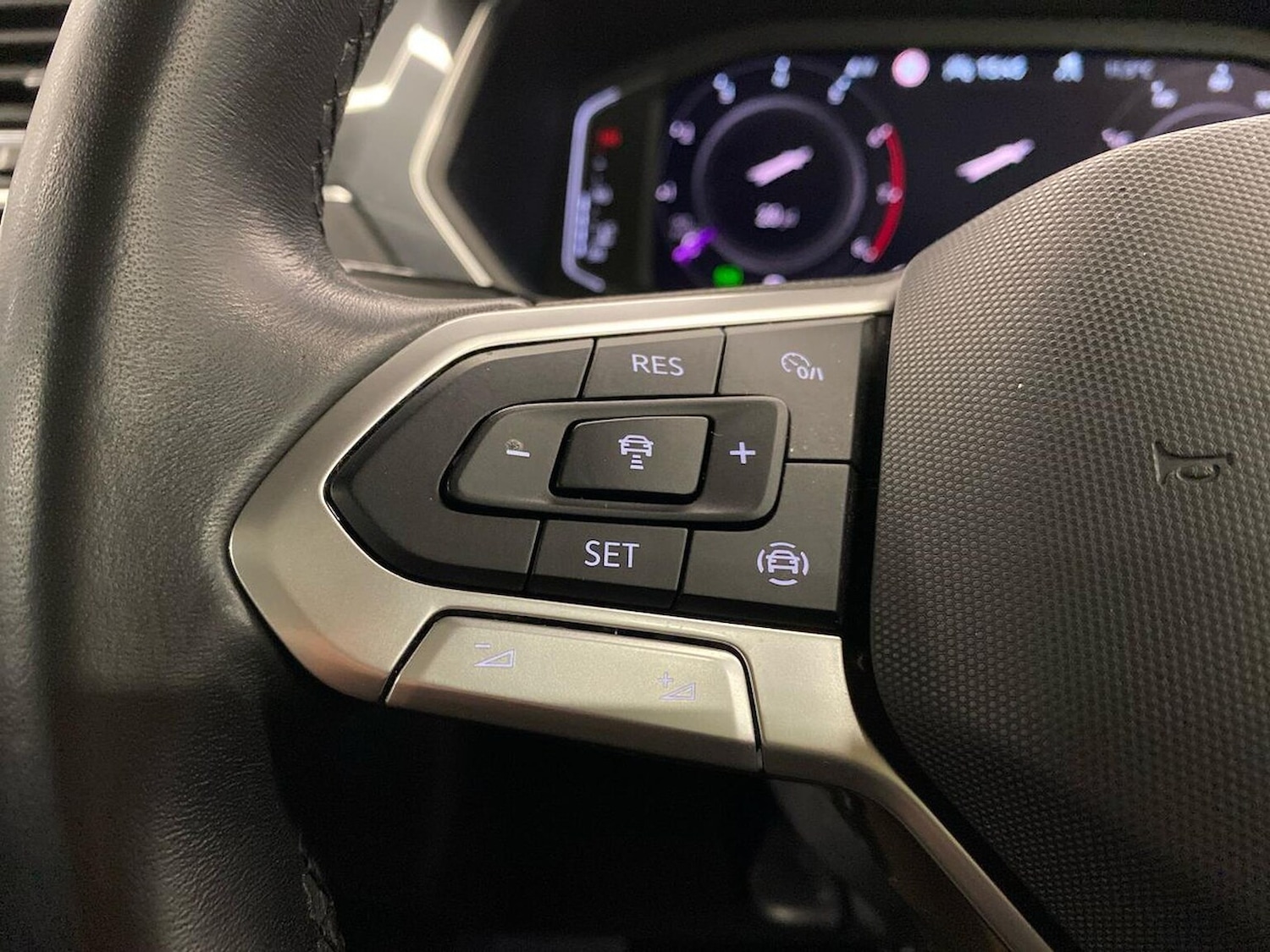 Used Volkswagen Tiguan 2022 for sale - 76986962: Photo 28