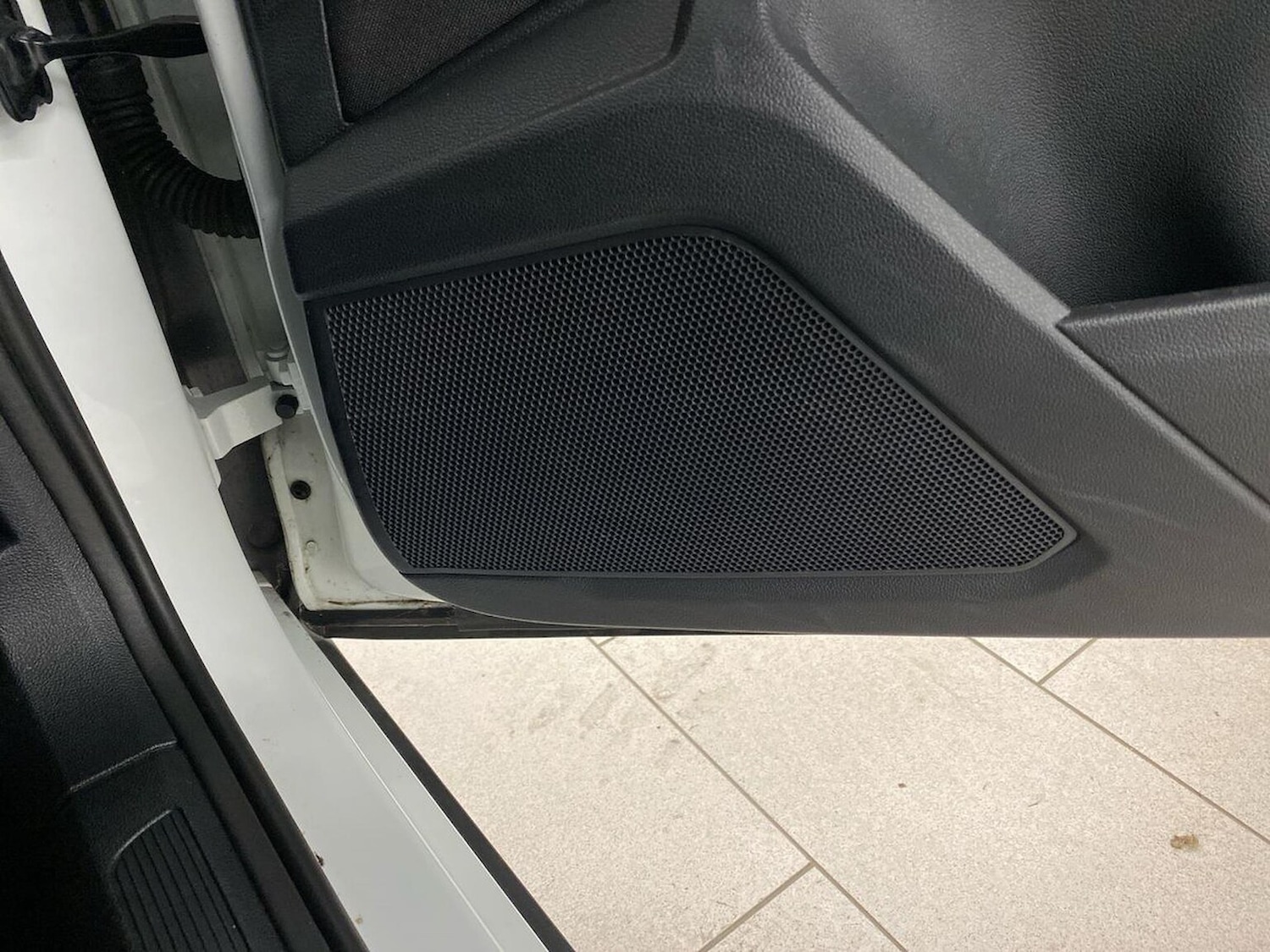 Used Volkswagen T-Roc 2022 for sale - 77729971: Photo 28