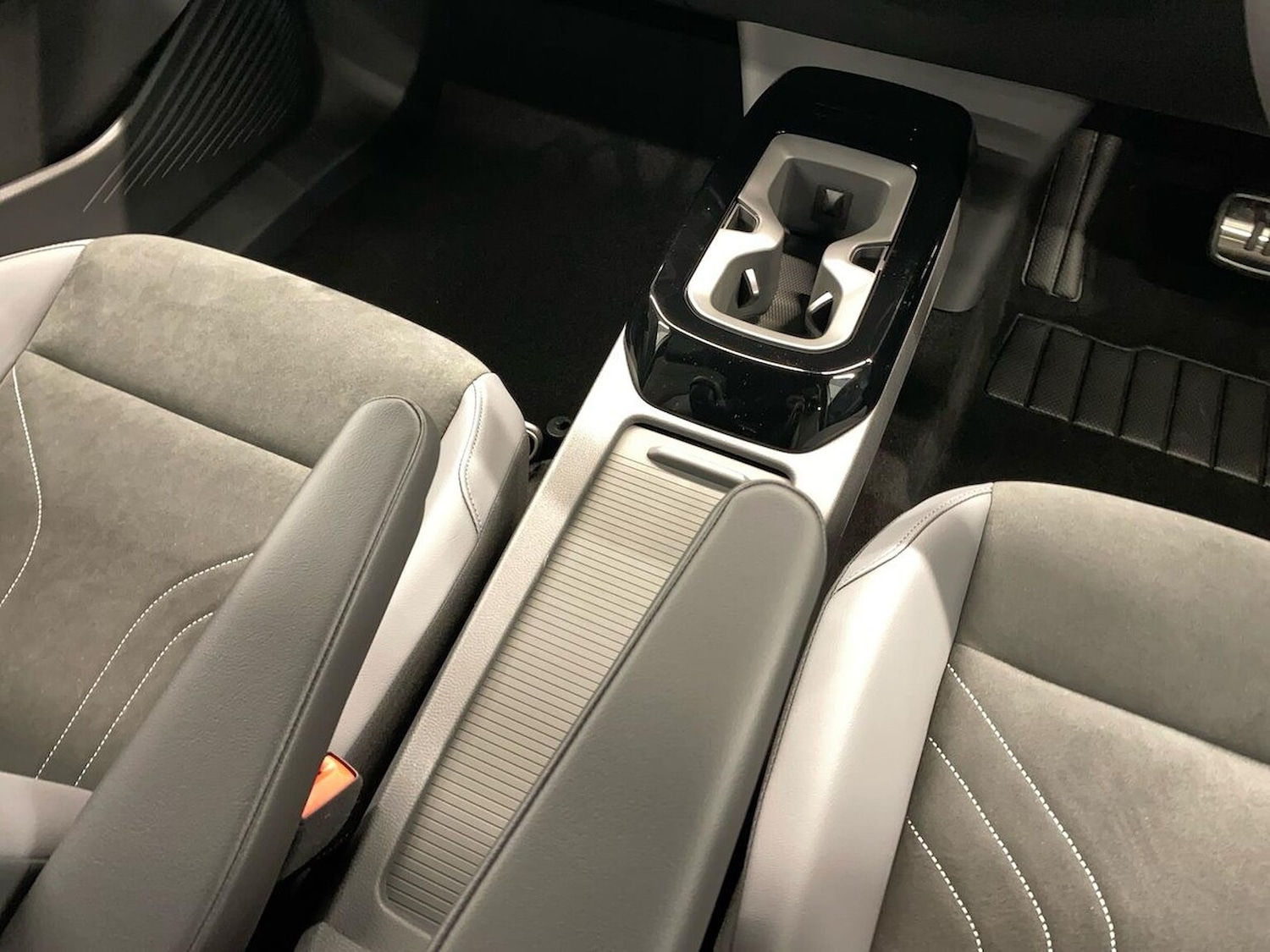 Used Volkswagen ID.4 2025 for sale - 76777318: Photo 13