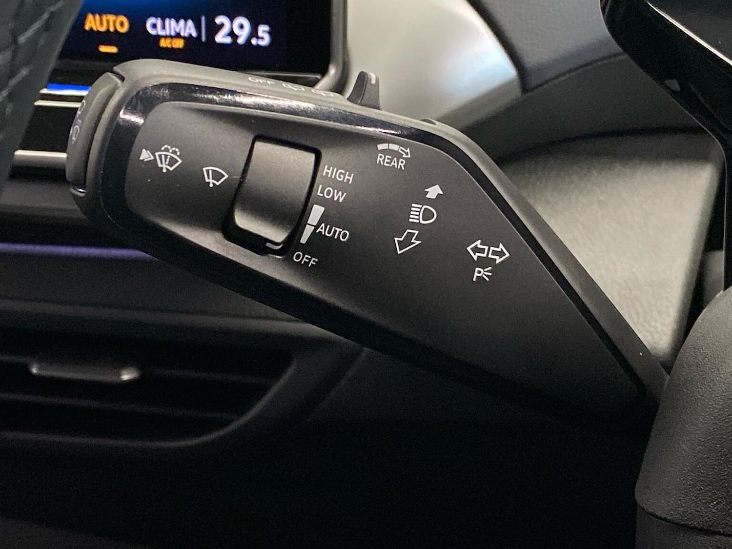 Used Volkswagen ID.4 2025 for sale - 76777318: Photo 27