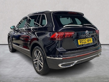 Used Volkswagen Tiguan 2022 for sale - 76287298: Photo 2