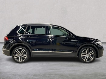 Used Volkswagen Tiguan 2022 for sale - 76287298: Photo 3