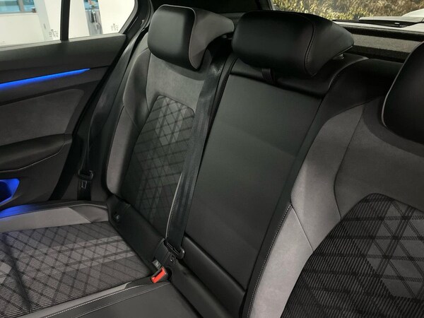 Used Volkswagen Golf 2024 for sale - 76273534: Photo 16