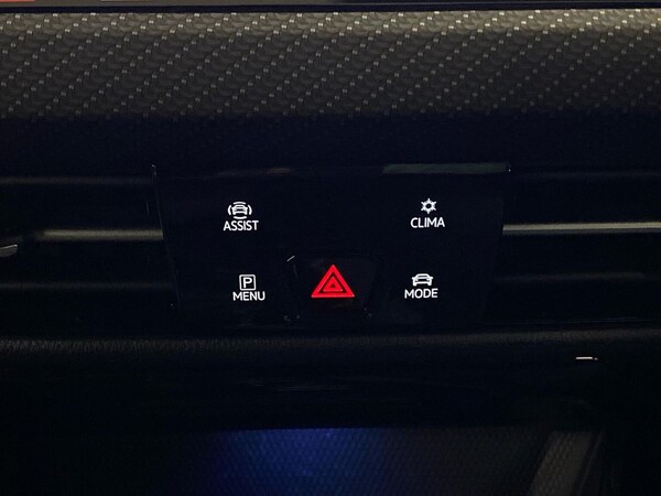 Used Volkswagen Golf 2024 for sale - 76273534: Photo 22
