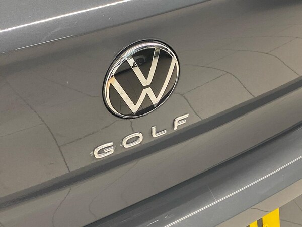 Used Volkswagen Golf 2024 for sale - 76273534: Photo 32