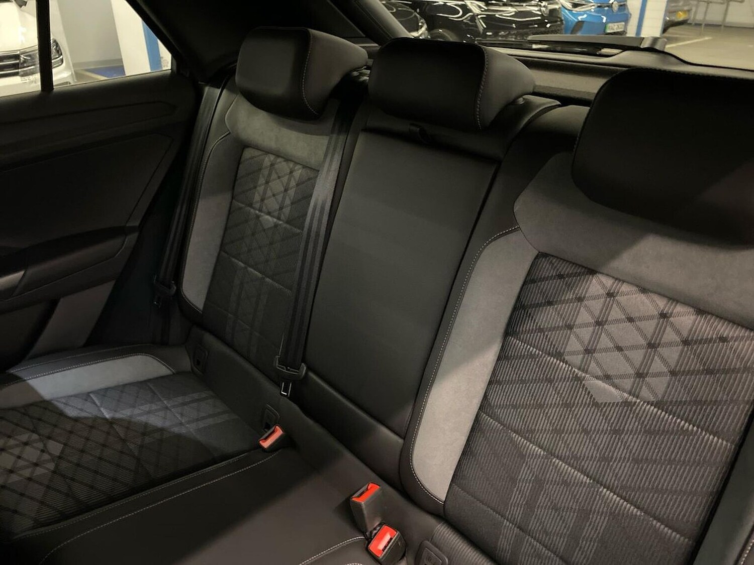 Used Volkswagen T-Roc 2025 for sale - 76292959: Photo 16