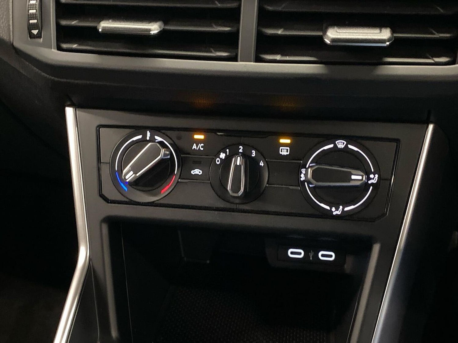 Used Volkswagen Polo 2024 for sale - 76663058: Photo 12